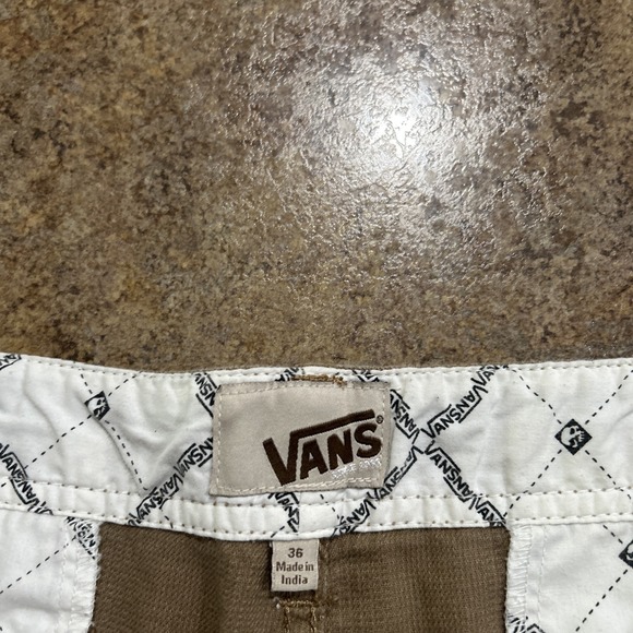 Vintage Y2k Vans Cargo Shorts Skull Brown Size 36 Skater Grunge - Picture 4 of 9